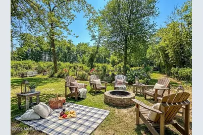 636 Holmdel Road, Hazlet Township, NJ 07730 - Photo 41