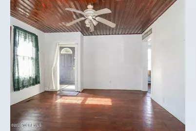 636 Holmdel Road, Hazlet Township, NJ 07730 - Photo 9