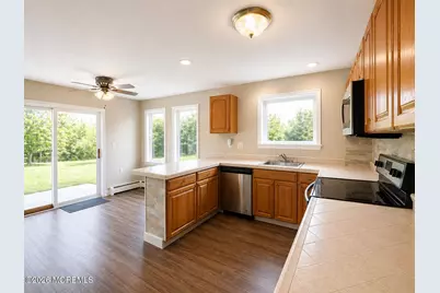 1821 Hovsons Boulevard, Toms River Township, NJ 08753 - Photo 11