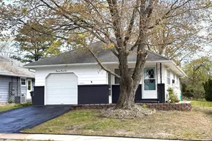 1821 Hovsons Blvd, Toms River Township, NJ 08753 - Photo 3