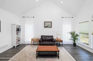 14 Cleveland Ave, Brick, NJ 08724 - Photo 9