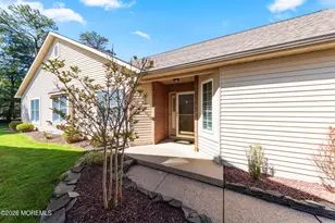 1585 Sweetbay Dr, Toms River Township, NJ 08755 - Photo 5
