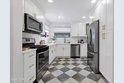 330 Murray Avenue, Englewood, NJ 07631 - Photo 27