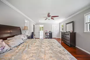 52 Hibernia Way, Freehold, NJ 07728 - Photo 17