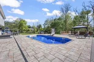 52 Hibernia Way, Freehold, NJ 07728 - Photo 29