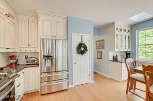 87 Queensbury Ct, Morganville, NJ 07751 - Photo 21