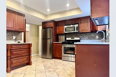 16 Templer Way, Hazlet Township, NJ 07730 - Photo 5
