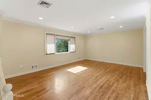 1109 Hope Rd, Tinton Falls, NJ 07712 - Photo 9