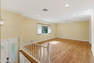 1109 Hope Rd, Tinton Falls, NJ 07712 - Photo 7