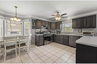1800 Ridgeway Road, Toms River Township, NJ 08757 - Photo 9