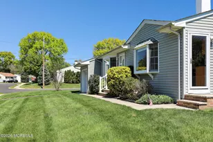 23 Coral Dr, Hazlet Township, NJ 07730 - Photo 37