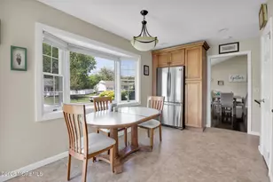 23 Coral Dr, Hazlet Township, NJ 07730 - Photo 7