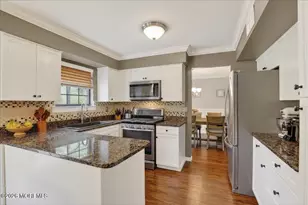 82 Mariners Cove, Freehold, NJ 07728 - Photo 9