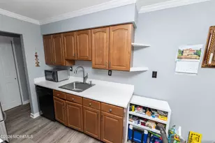 80 Manchester Ct, Freehold, NJ 07728 - Photo 15