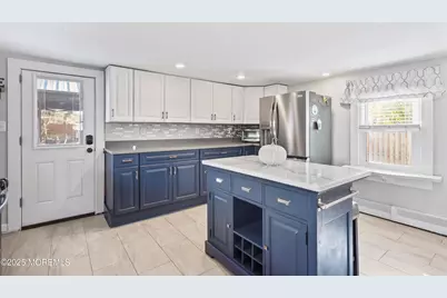 16 Monmouth Avenue, Freehold, NJ 07728 - Photo 15