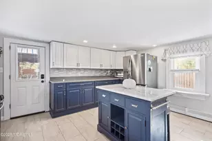 16 Monmouth Ave, Freehold, NJ 07728 - Photo 15