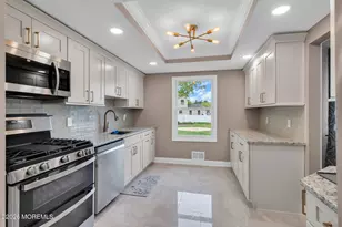 31 Brunswick Dr, Howell Township, NJ 07731 - Photo 9