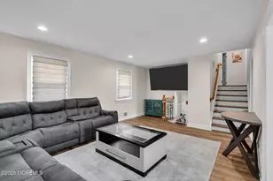 31 Brunswick Dr, Howell Township, NJ 07731 - Photo 5