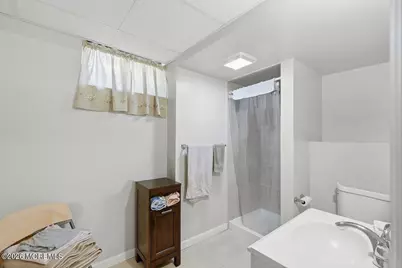 61 New Brunswick Avenue, Matawan, NJ 07747 - Photo 19