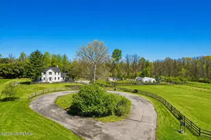 12 Nan Tone Ct, Colts Neck Township, NJ 07722 - Photo 3