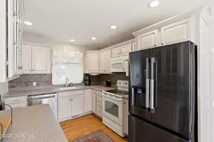 137 Heatherington Ct, Lanoka Harbor, NJ 08734 - Photo 45