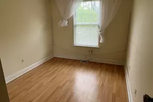 17 Alameda Ct, Eatontown, NJ 07724 - Photo 9
