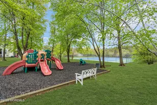 2004 Meadowlands Ct, Toms River Township, NJ 08755 - Photo 27
