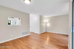 2004 Meadowlands Ct, Toms River Township, NJ 08755 - Photo 15