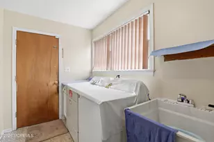 40 La Valencia Rd, Old Bridge Township, NJ 08857 - Photo 25