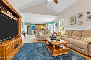 231 Eagleswood Ave, Lanoka Harbor, NJ 08734 - Photo 17