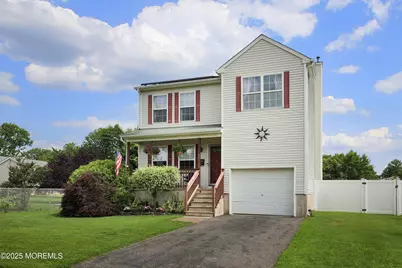 42 W Highland Avenue, Atlantic Highlands, NJ 07716 - Photo 3