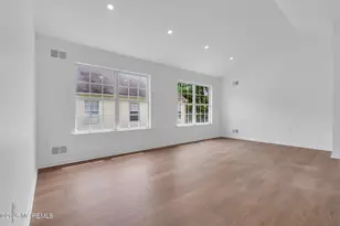 8 Skyline Dr, Lakewood, NJ 08701 - Photo 21