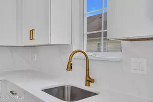8 Skyline Dr, Lakewood, NJ 08701 - Photo 13