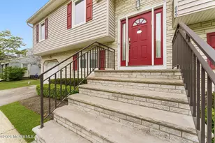 869 Hearthstone Dr, Lakewood, NJ 08701 - Photo 3