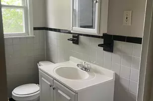 706 E Lawn Dr, Neptune Township, NJ 07753 - Photo 7