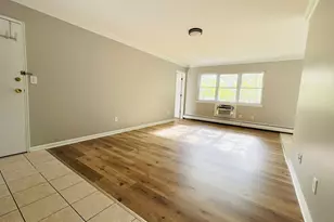 14 Windsor Terrace, Freehold, NJ 07728 - Photo 5