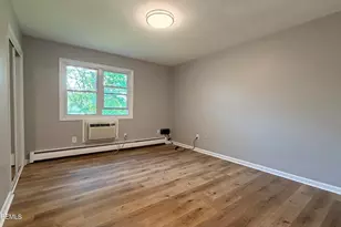 14 Windsor Terrace, Freehold, NJ 07728 - Photo 23