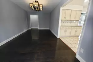 4 Spradley Ln, Middletown, NJ 07748 - Photo 5
