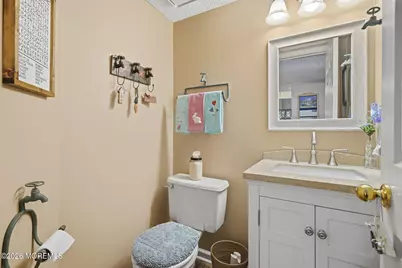 124 Magee Court, East Brunswick Township, NJ 08816 - Photo 15