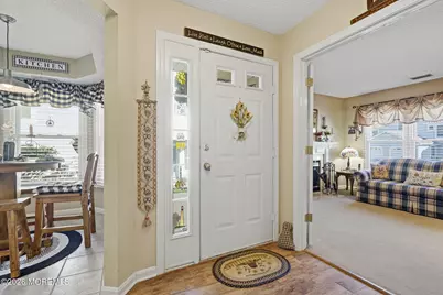 124 Magee Court, East Brunswick Township, NJ 08816 - Photo 5