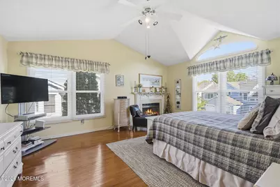 124 Magee Court, East Brunswick Township, NJ 08816 - Photo 17