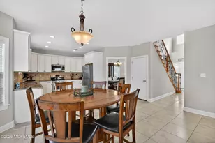 95 Savannah Rd, Toms River Township, NJ 08757 - Photo 9