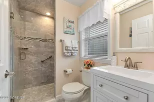 13 Roland Pl, Hazlet Township, NJ 07730 - Photo 19