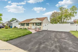 13 Roland Pl, Hazlet Township, NJ 07730 - Photo 35