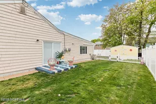 13 Roland Pl, Hazlet Township, NJ 07730 - Photo 33
