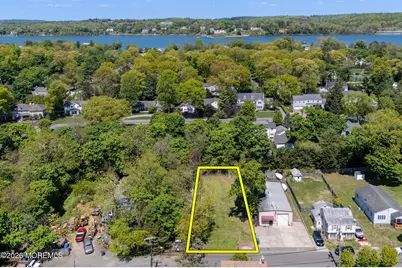 45 Navesink Avenue, Fair Haven, NJ 07704 - Photo 3