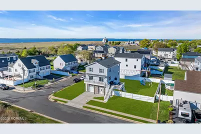 607 Bay Avenue, Union Beach, NJ 07735 - Photo 45