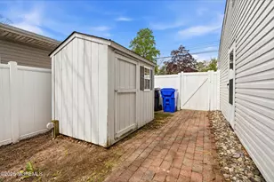 330 Hulse Ave, Brick, NJ 08724 - Photo 17