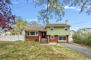 515 Hollywood Ave, Toms River Township, NJ 08753 - Photo 3
