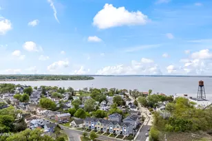 333 1st St, Keyport, NJ 07735 - Photo 33